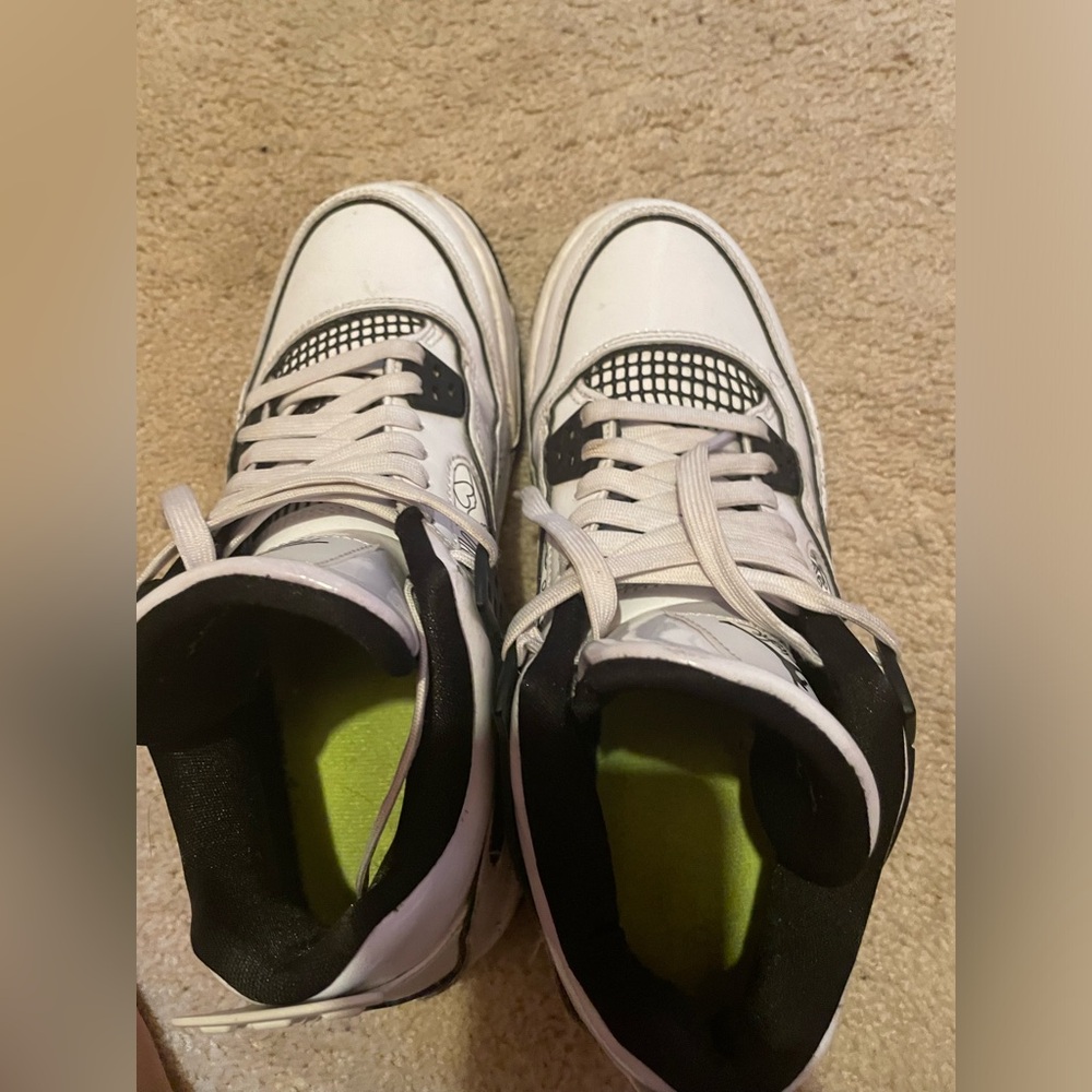 Nike air Jordan 4 retro shoes